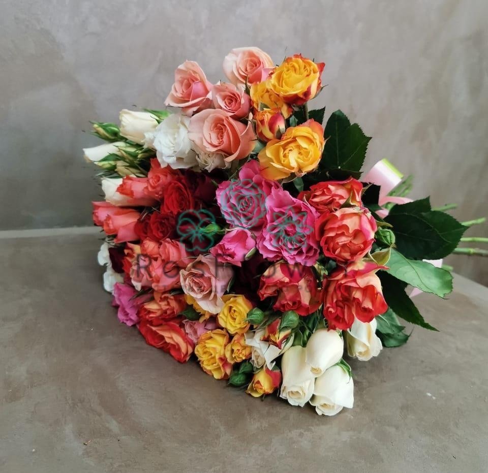 Букет цветов из: Розы в Белом Яре Томской области