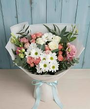 Букет цветов из:  Розы, Лизиантусы и Хризантемы в Белом Яре Томской области