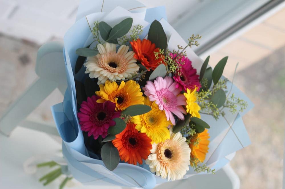 Букет цветов из: Герберы в Белом Яре Томской области