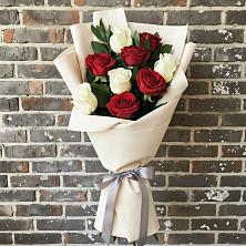 Букет цветов из:  Розы в Белом Яре Томской области