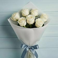 Букет 7 Белых роз Эдлесс Лав в Белом Яре Томской области