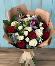 Букет цветов из:  Розы и Альстромерии в Белом Яре Томской области