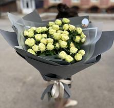 Букет Белые кустовые розы Солинеро #REPLACE_PRED# Белом Яре Томской области