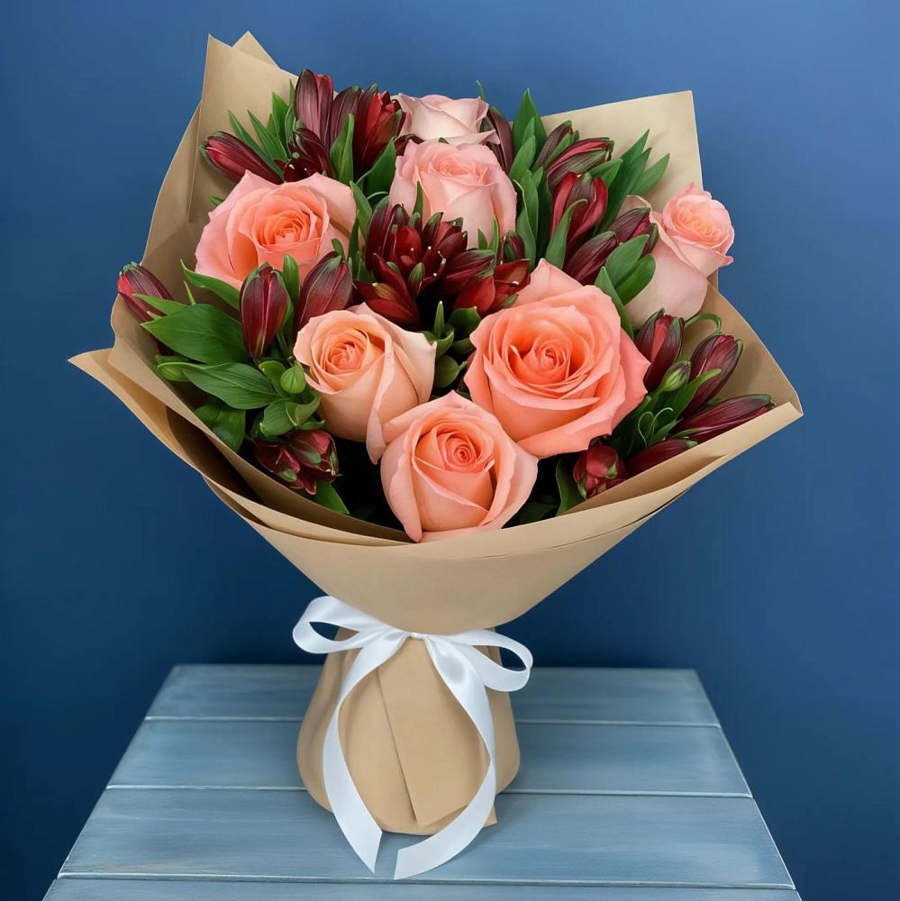 Букет цветов из: Розы и Альстромерии в Белом Яре Томской области