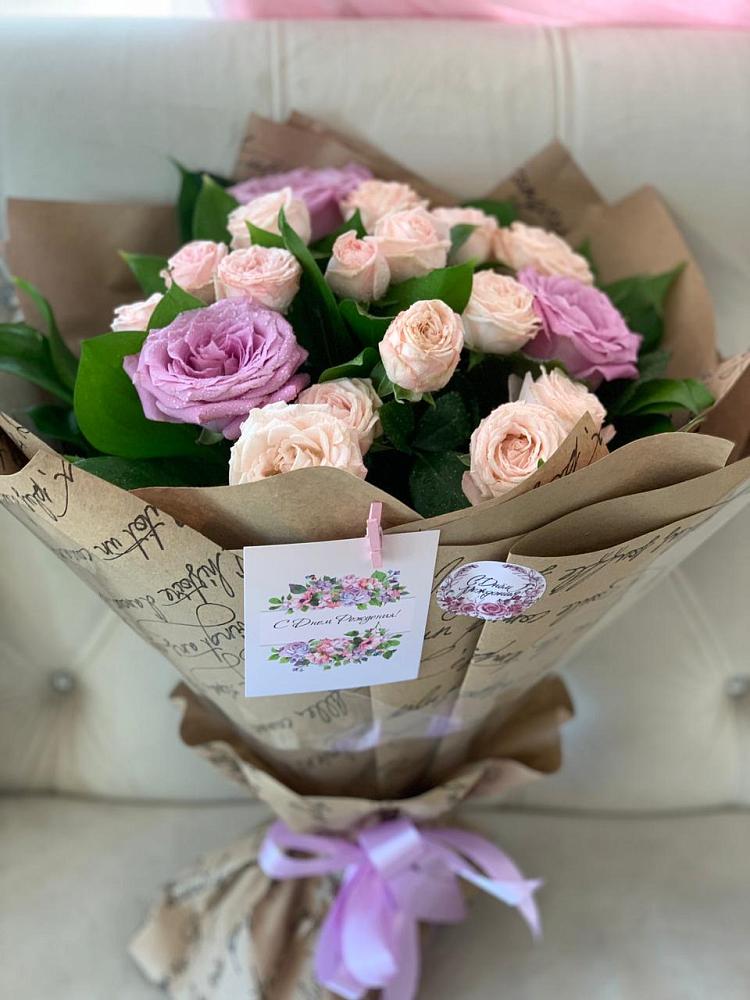 Букет цветов из: Розы в Белом Яре Томской области