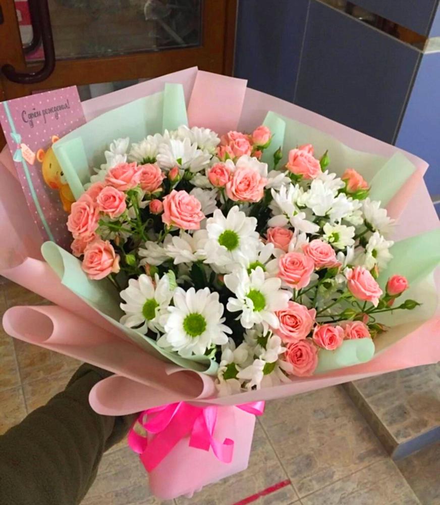 Букет цветов из: Розы и Хризантемы в Белом Яре Томской области