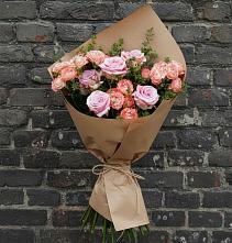Букет цветов из:  Розы в Белом Яре Томской области