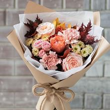 Букет цветов из:  Гвоздики, Хризантемы и Розы в Белом Яре Томской области