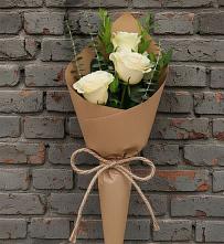 Букет цветов из:  Розы в Белом Яре Томской области