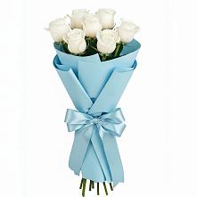 Букет 7 белых роз Проуд в Белом Яре Томской области