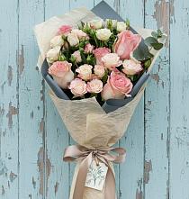 Букет цветов из:  Розы #REPLACE_PRED# Белом Яре Томской области