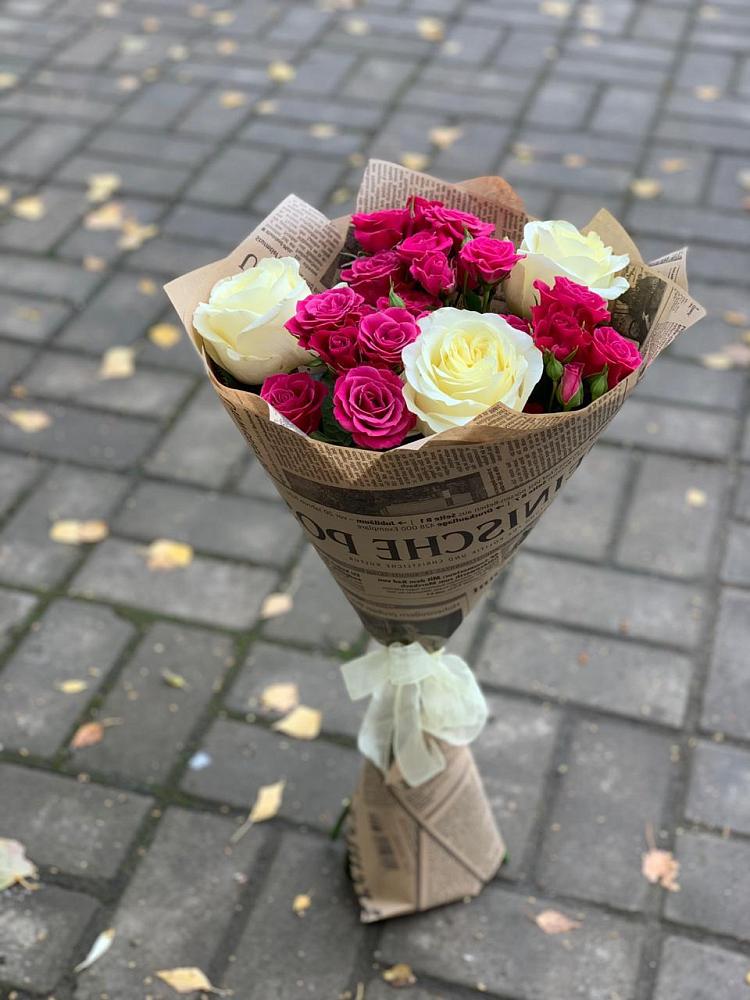 Букет цветов из: Розы в Белом Яре Томской области