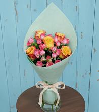 Букет цветов из:  Розы в Белом Яре Томской области