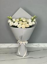 Букет цветов из:  Розы и Лизиантусы в Белом Яре Томской области